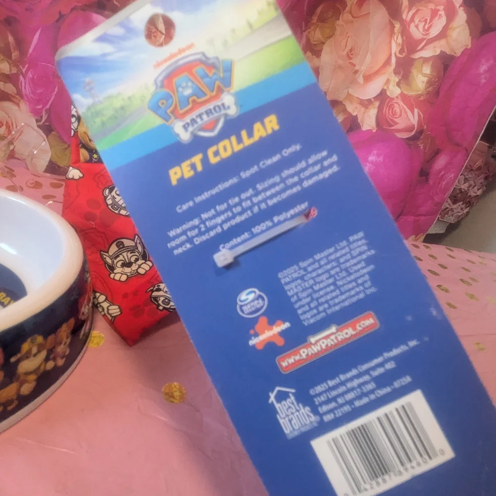 Paw Patrol Pet Collar, Bowl, and Bandana Set